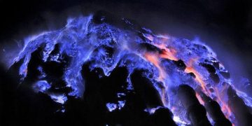 This volcano in Indonesia spews a rather bright blue lava