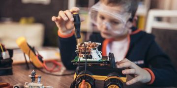 Applications For Teaching Children Programming