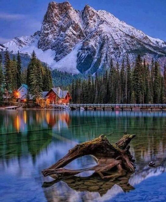 Beautiful Emerald Lake, British Columbia