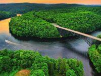 French King Bridge in Massachusetts, USA