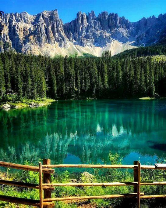 Lago di Carezza, Italy