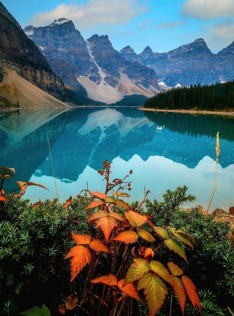 Moraine Lake, Alberta, Canada