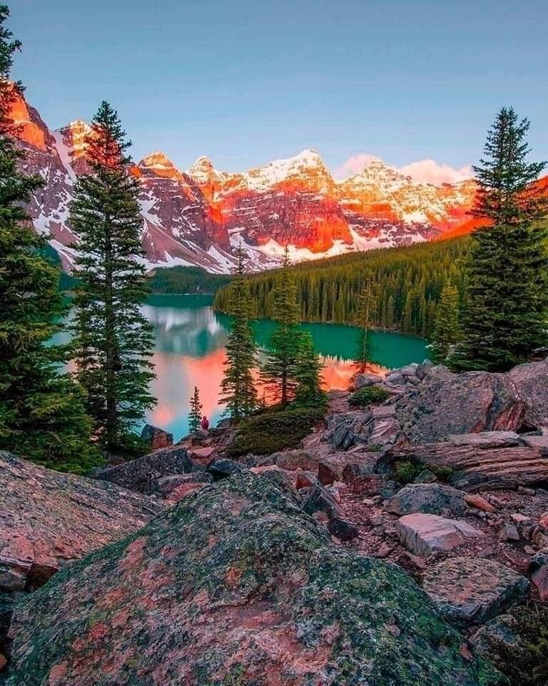 Moraine Lake, Canada