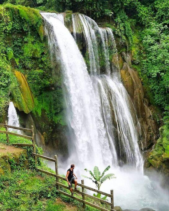 Pulhapanzaca waterfall, Honduras